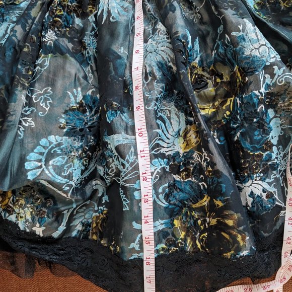 Betsey Johnson floral cocktail/grad dress size 2 - Picture 6 of 10